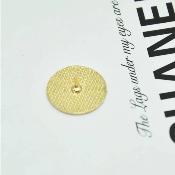 Aquarius Zodiac Constellation Enamel Pin - Picture 2 of 2